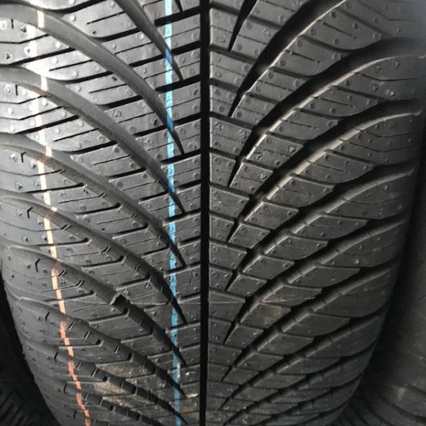 Goodyear Vector 4Seasons Gen-2 205/60R16 92H