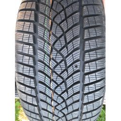 Goodyear UltraGrip Performance+ 225/40 R18 92V XL FP téli gumiabroncs Téli