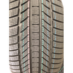 Continental WinterContact TS870P 245/40 R18 97V XL FR Téli