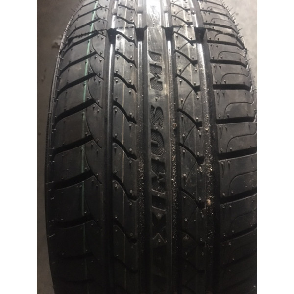 Maxtrek Maximus M1 185/60 R14 82H