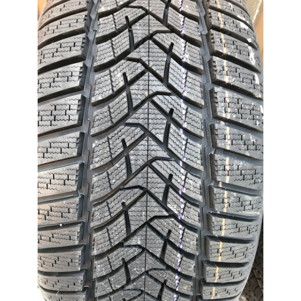 245/40R19 Dunlop Winter Sport 5 98V XL MFS